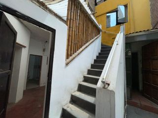 Foto 20 de Casa En Venta Para Vivienda O Negocio En Plena Avenida El Sol - Rimac