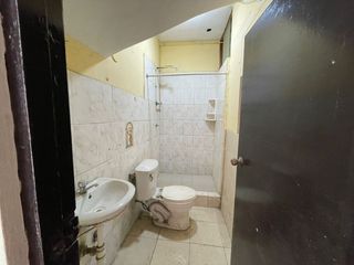Foto 27 de Casa En Venta Para Vivienda O Negocio En Plena Avenida El Sol - Rimac