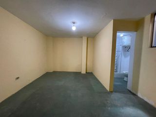 Foto 31 de Casa En Venta Para Vivienda O Negocio En Plena Avenida El Sol - Rimac