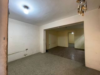 Foto 33 de Casa En Venta Para Vivienda O Negocio En Plena Avenida El Sol - Rimac