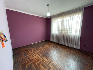 Foto 2 de Casa En Venta Para Vivienda O Negocio En Plena Avenida El Sol - Rimac