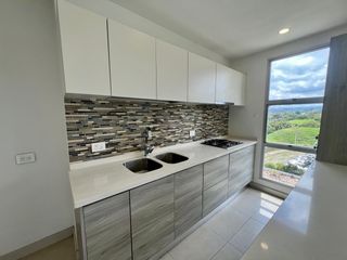 Foto 4 de SE RENTA APARTAMENTO DE LUJO EN ARMENIA