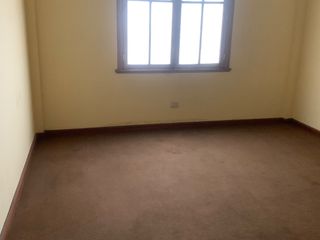 Foto 4 de Vendo edificio de oficinas de 5 pisos