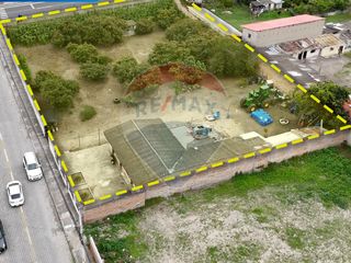 Foto 3 de CASA Y TERRENO EN VENTA SECTOR ADUANA-YAHUARCOCHA
