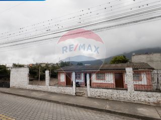 Foto 4 de CASA Y TERRENO EN VENTA SECTOR ADUANA-YAHUARCOCHA