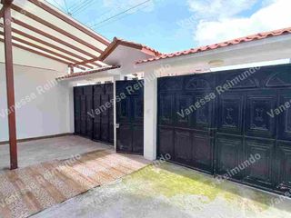 Foto 2 de ARRIENDO CASA INDEPENDIENTE DENTRO DE URBANIZACIÓN EN CONOCOTO