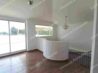 Foto 22 de ARRIENDO CASA INDEPENDIENTE DENTRO DE URBANIZACIÓN EN CONOCOTO