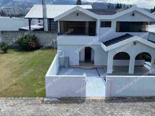 Foto 1 de ARRIENDO CASA VALLE DE LOS CHILLOS