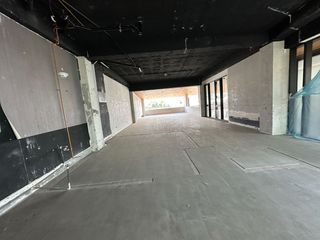 Foto 4 de Local comercial de arriendo en cumbayá dentro de plaza comercial