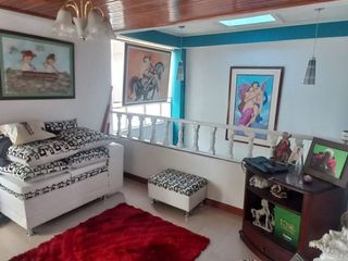 Foto 5 de SE VENDE APARTAMENTO DUPLEX EN EL CENTRO