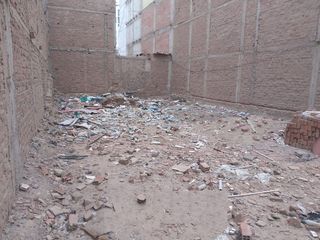 Foto 5 de VENTA DE TERRENO EN URB COVICORTI FRENTE A PARQUE