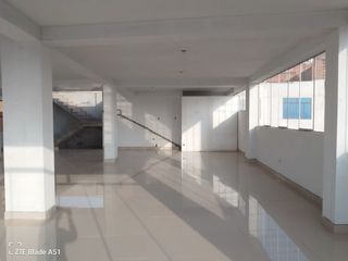 Foto 4 de LOCAL  COMERCIAL + MINIDPTO EN ALQUILER CARABAYLLO