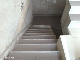Foto 5 de LOCAL  COMERCIAL + MINIDPTO EN ALQUILER CARABAYLLO