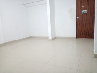 Foto 12 de ALQUILO DPTO EN PRIMER PISO CON COCHERA EN SANTA LUCYANA, CARABAYLLO 🏡 🚗✨