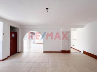 Foto 6 de 📢✨ ¡Alquilo Local Comercial En Zona Top De Smp! ✨📢