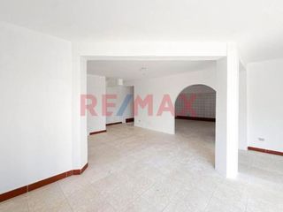 Foto 7 de 📢✨ ¡Alquilo Local Comercial En Zona Top De Smp! ✨📢