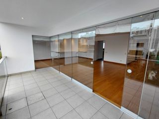 Foto 1 de Venta Departamento Duplex PH San Isidro 4 dorm