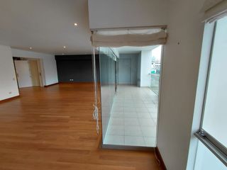Foto 7 de Venta Departamento Duplex PH San Isidro 4 dorm