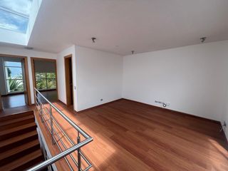 Foto 7 de MIRAVALLE,CUMBAYA / RENTO DEPARTAMENTO ELEGANTE