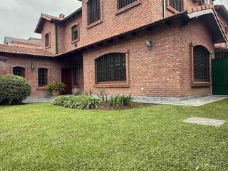 Foto 11 de VENTA CATEGORÍA CASA EN SALTA TRES CERRITOS CON PILETA