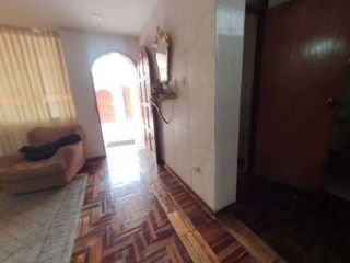 Foto 9 de VENTA CASA EN SURCO CERCA DE PARQUE