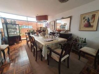 Foto 11 de VENTA CASA EN SURCO CERCA DE PARQUE
