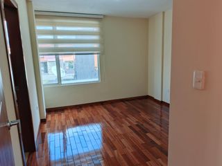 Foto 9 de Amplia casa independiente de arriendo en Sangolquí en Urbanización cerrada $600 incluida alícuota.