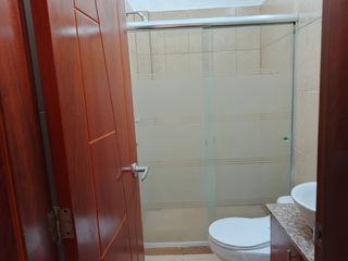 Foto 18 de Amplia casa independiente de arriendo en Sangolquí en Urbanización cerrada $600 incluida alícuota.