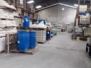 Foto 6 de Venta o Alquiler 8700m2 Bodegas Oficinas Quito, Av Galo Plaza Panamericana Norte