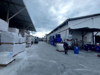 Foto 7 de Venta o Alquiler 8700m2 Bodegas Oficinas Quito, Av Galo Plaza Panamericana Norte