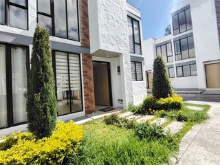 Foto 6 de Conocoto casa esquinera en conjunto opción a tercera planta $62.000