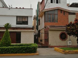 Foto 2 de Alquilo mini dpto. en primer piso en avenida Tacna , a pocos minutos de Plaza San Miguel