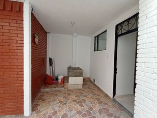 Foto 12 de Casa en Renta – Kennedy Central - Amplia y Funcional