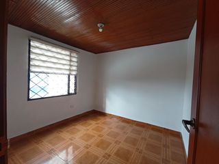 Foto 18 de Casa en Renta – Kennedy Central - Amplia y Funcional