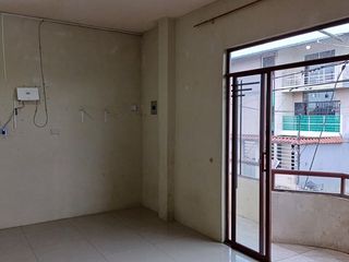 Foto 3 de SE VENDE CASA RENTERA DE DOS PLANTAS + TERRAZA, 220 M² LA CONCORDIA - SANTO DOMINGO - ECUADOR