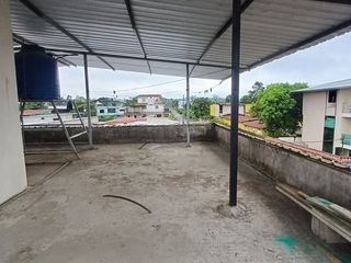 Foto 12 de SE VENDE CASA RENTERA DE DOS PLANTAS + TERRAZA, 220 M² LA CONCORDIA - SANTO DOMINGO - ECUADOR