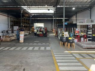 Foto 2 de Local para Almacén, Centro de distribución, Construcción, Depósito industrial,