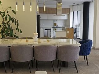 Foto 3 de VENTA CASA SECTOR SAN JUAN DE LUJO, CON MUEBLES.