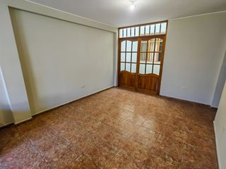 Foto 5 de Se Alquila Departamento con Cochera Centro de Ica Urb Manzanilla
