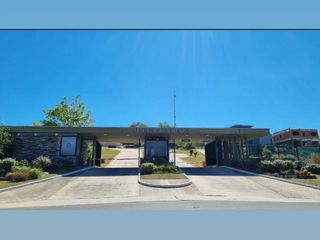 Foto 4 de VENTA LOTE COUNTRY ALTOS DE CARLOS PAZ