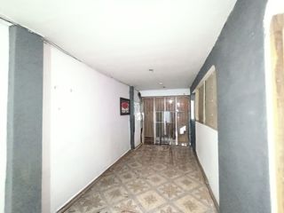 Foto 3 de Vendo Departamento De 112 M2 En Primer Piso En Sjl
