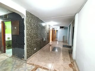 Foto 6 de Vendo Departamento De 112 M2 En Primer Piso En Sjl