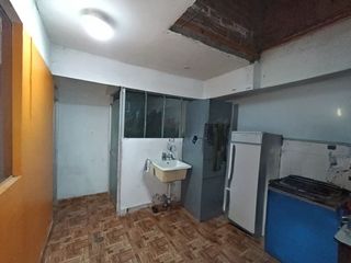 Foto 10 de Vendo Departamento De 112 M2 En Primer Piso En Sjl