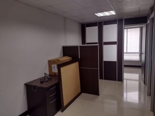 Foto 4 de ARRIENDO AMPLIA OFICINA SECTOR LA PRADERA