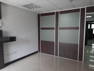 Foto 9 de ARRIENDO AMPLIA OFICINA SECTOR LA PRADERA
