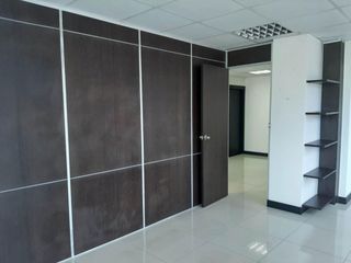 Foto 10 de ARRIENDO AMPLIA OFICINA SECTOR LA PRADERA