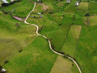 Foto 1 de 𝐌𝐄𝐃𝐈𝐀 𝐇𝐄𝐂𝐓𝐀𝐑𝐄𝐀 𝐃𝐄 𝐓𝐄𝐑𝐑𝐄𝐍𝐎 𝐏𝐋𝐀𝐍𝐎, 𝐄𝐍 𝐓𝐀𝐑𝐐𝐔𝐈 𝐂𝐔𝐄𝐍𝐂𝐀.