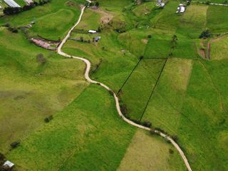 Foto 3 de 𝐌𝐄𝐃𝐈𝐀 𝐇𝐄𝐂𝐓𝐀𝐑𝐄𝐀 𝐃𝐄 𝐓𝐄𝐑𝐑𝐄𝐍𝐎 𝐏𝐋𝐀𝐍𝐎, 𝐄𝐍 𝐓𝐀𝐑𝐐𝐔𝐈 𝐂𝐔𝐄𝐍𝐂𝐀.