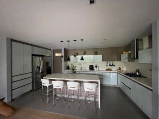 Foto 8 de Venta apartamento en Envigado - Loma del Esmeraldal