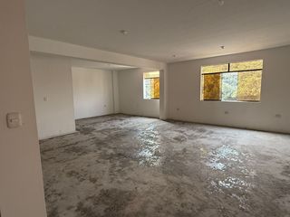 Foto 5 de Gran Oportunidad Alquiler Local Industrial - Comercial